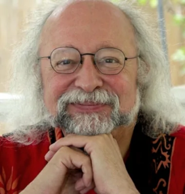 A photograph of the evolutionary astrologer Steven Forrest.