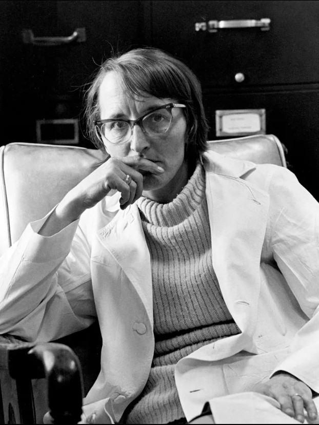 Portrait of Elisabeth Kübler-Ross.