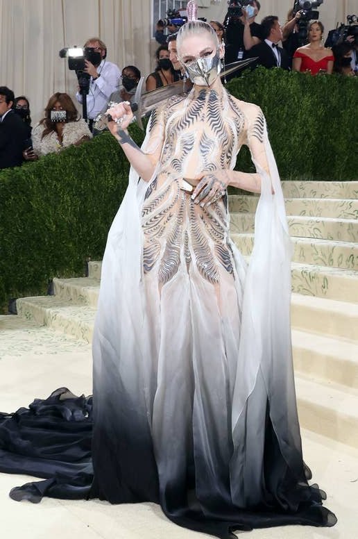 Grimes (Claire Elise Boucher) at the Met Gala.